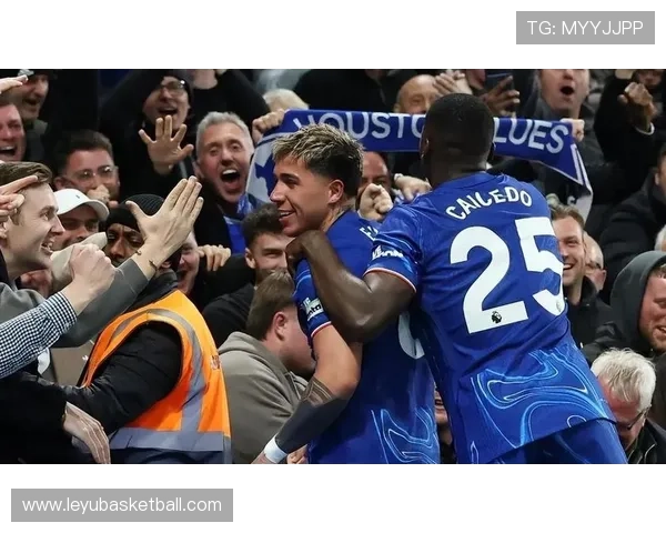 利物浦争四形势严峻，仅领先切尔西曼联3分