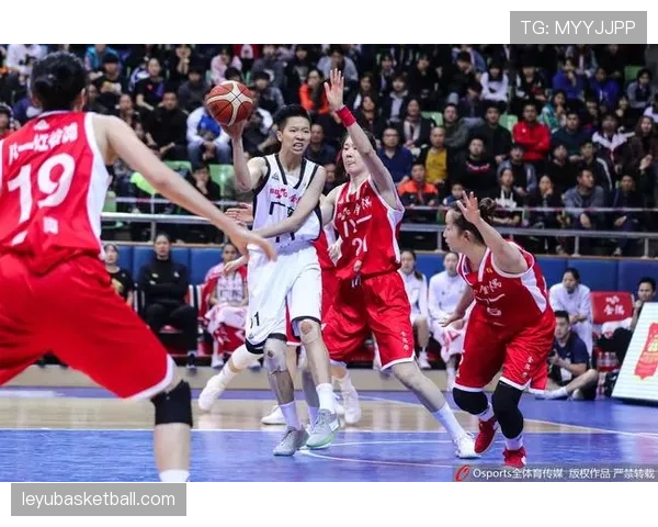 “现场：WCBA总决赛G3，四川女篮主场加时鏖战，李梦独得35分”