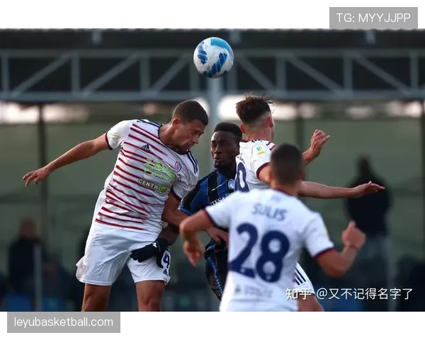 保级大战：维罗纳对阵萨勒尼塔纳，两队均采用五后卫防守体系